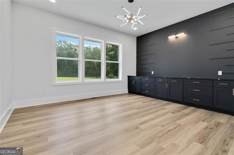 1604 GREENDALE Road Covington - 24