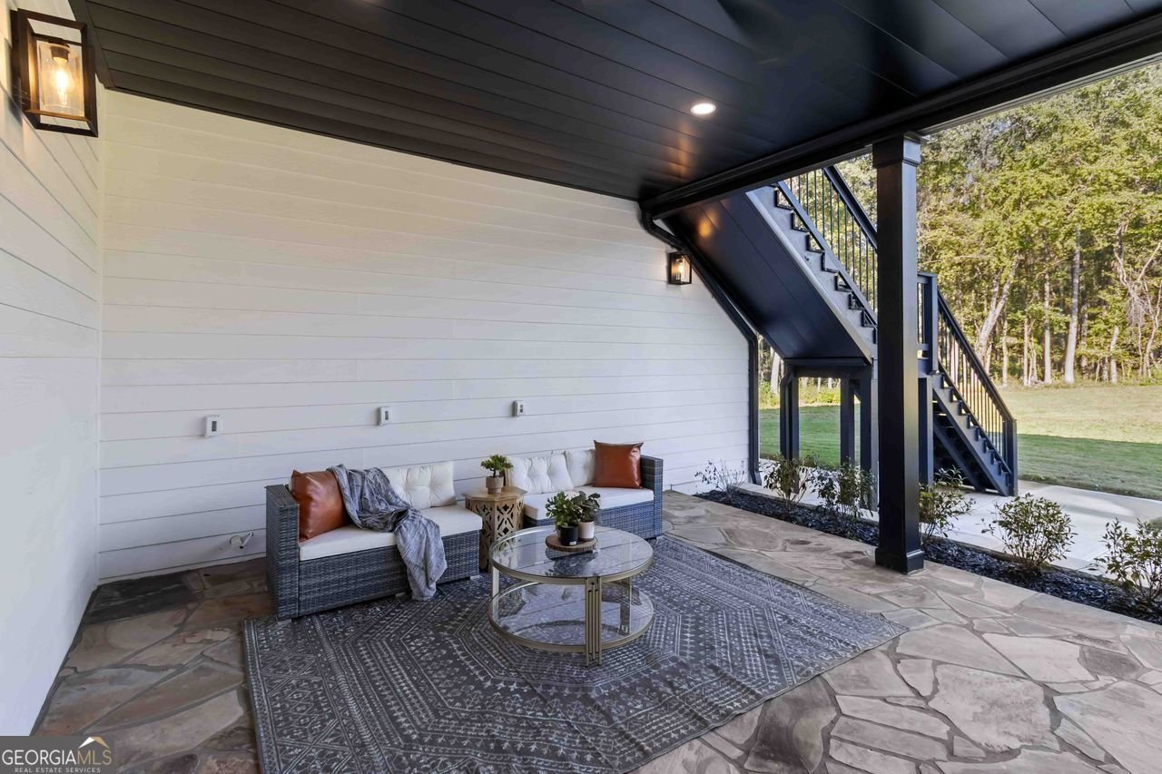 1604 GREENDALE Road Covington - 58