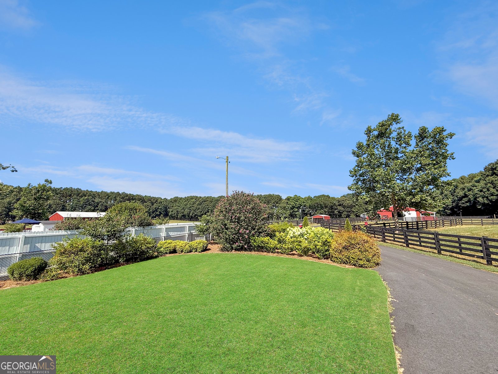 6356 Highway 191 Comer - 69