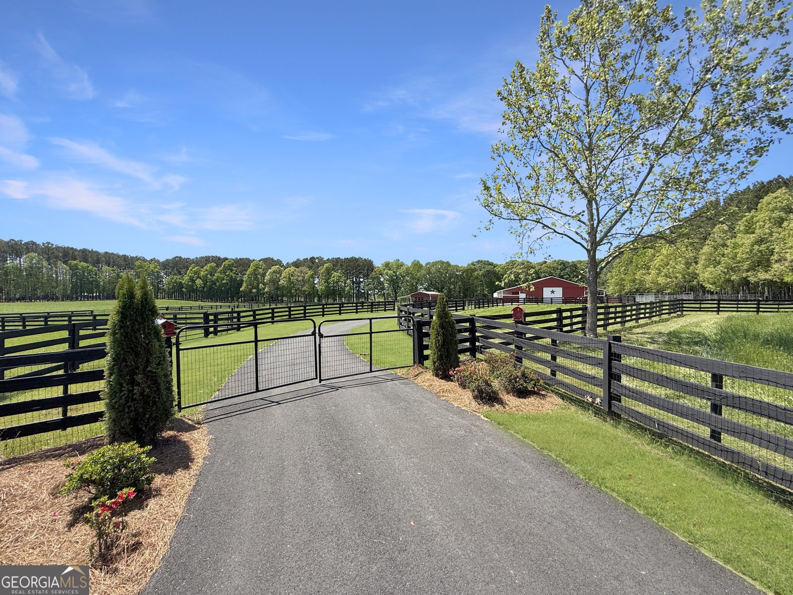 6356 Highway 191 Comer - 71