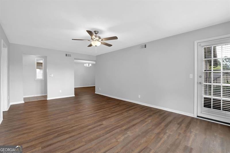 6851 Roswell Road Atlanta - 5