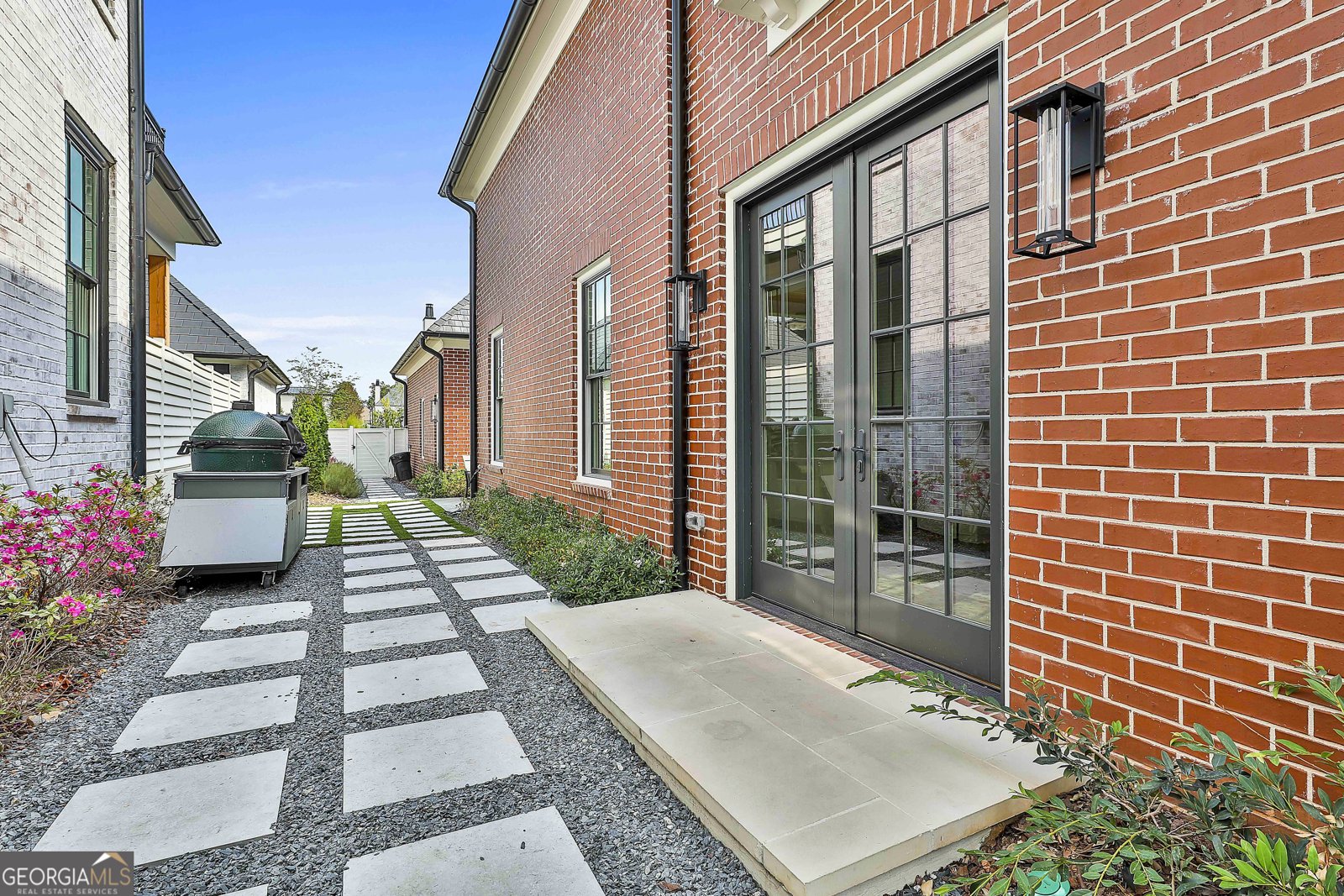 215 3rd Street Fayetteville - 4
