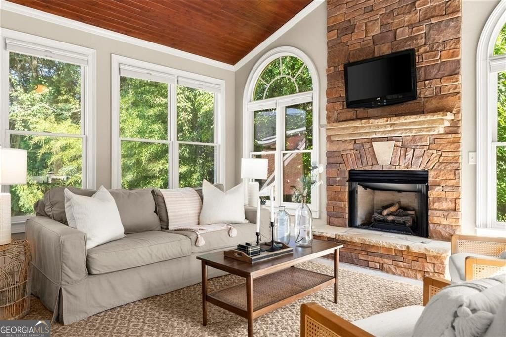 825 Highland Bend Cove Alpharetta - 9
