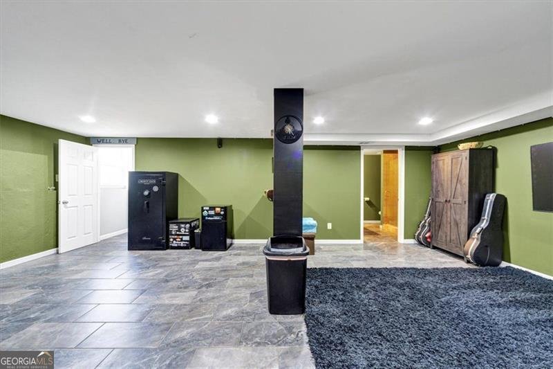 42 FAIRFIELD Drive Cartersville - 27