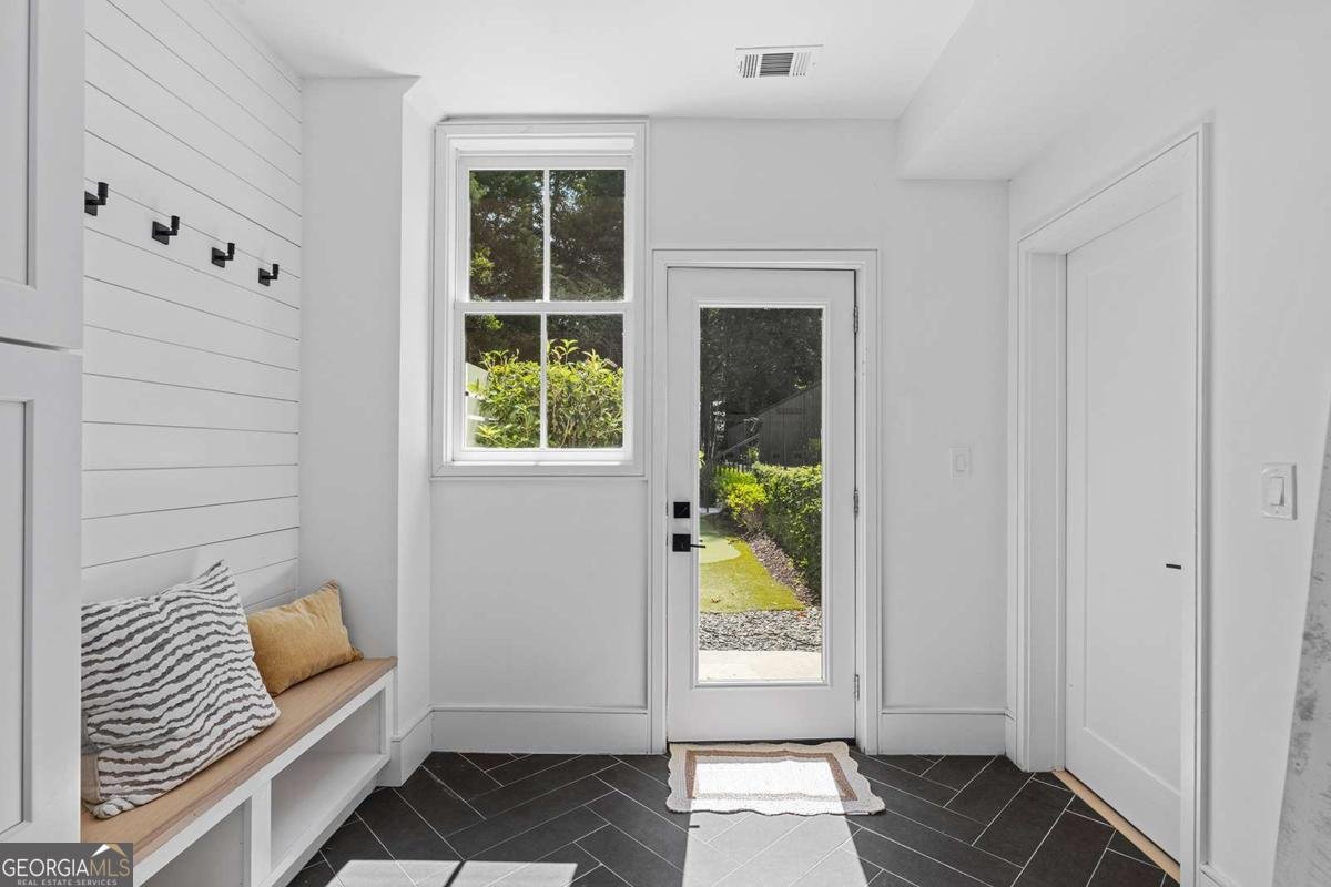 715 Amberidge Trail Atlanta - 35