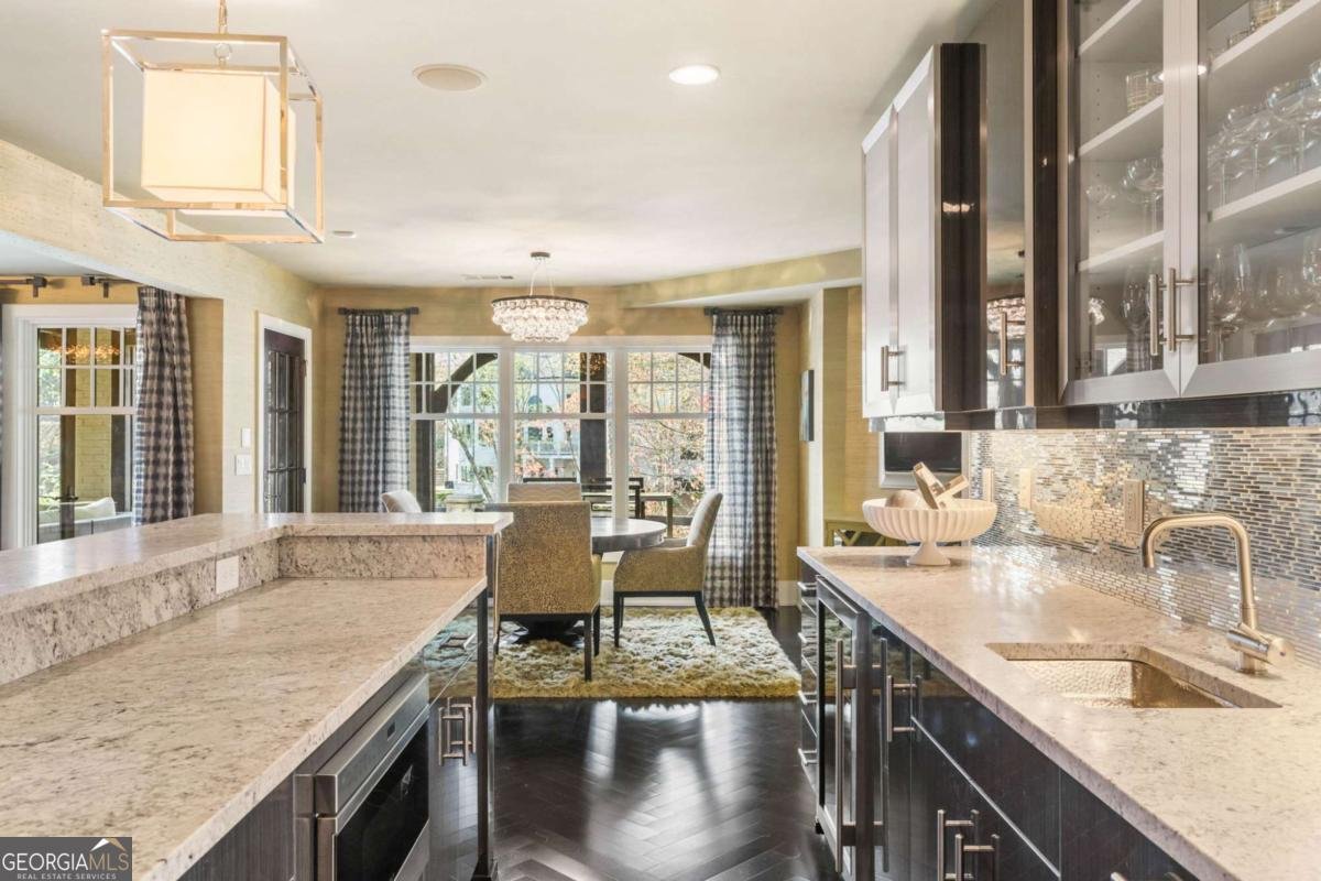 1125 Lake Shore Overlook Alpharetta - 24