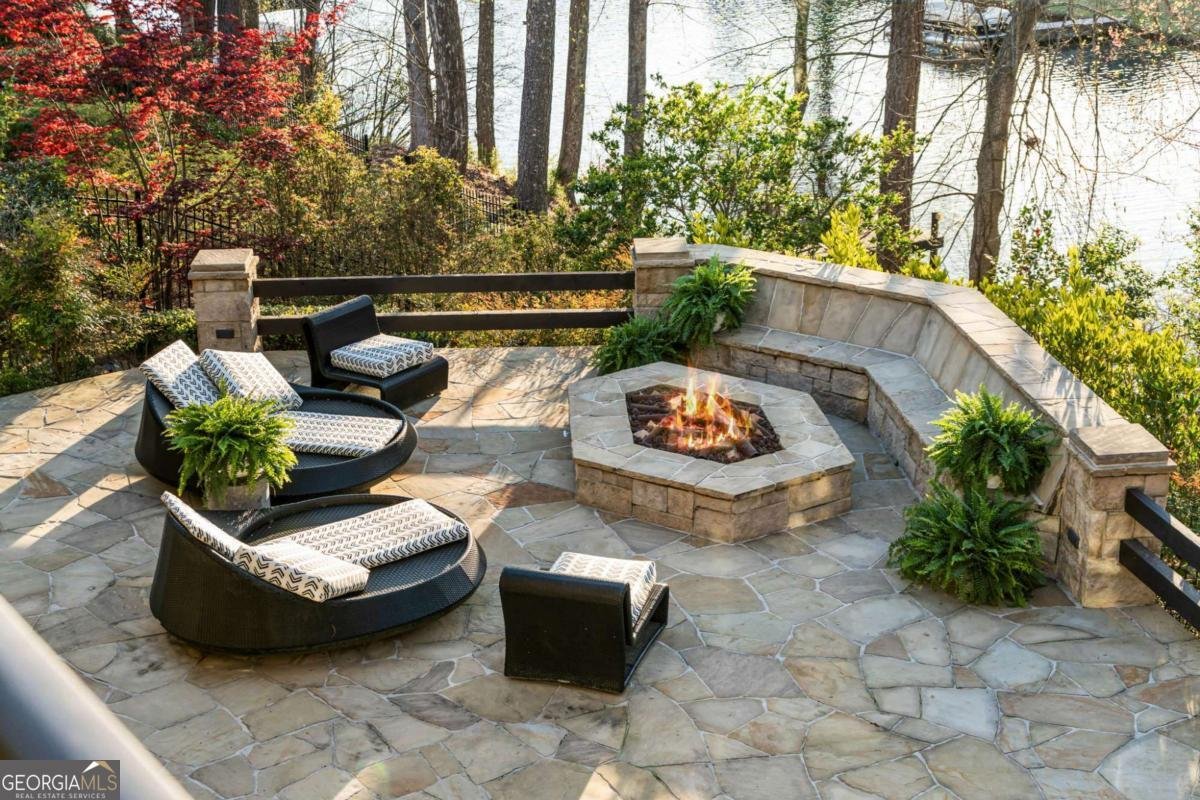 1125 Lake Shore Overlook Alpharetta - 34