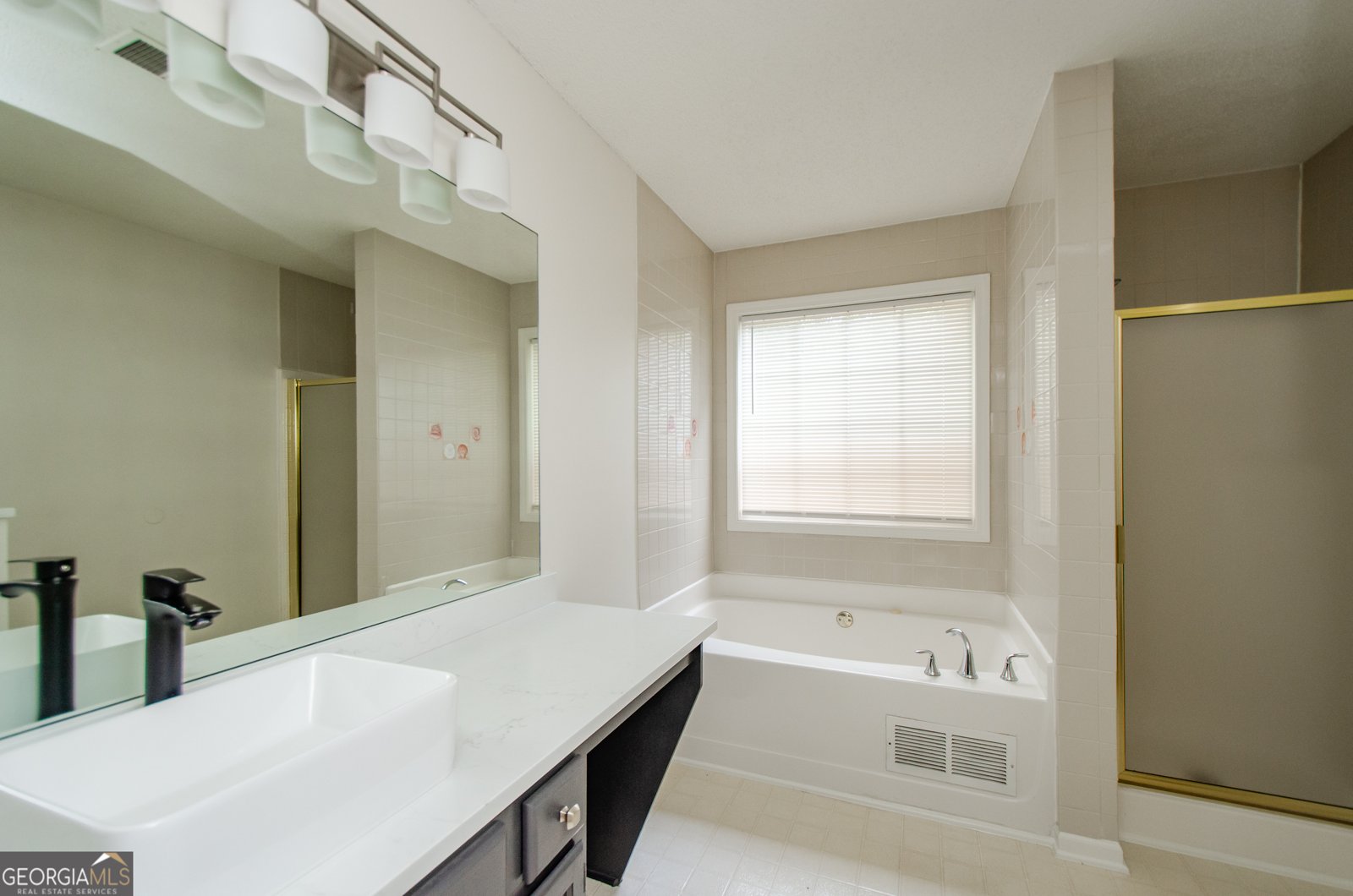 375 Twin Brook Way Lawrenceville - 19