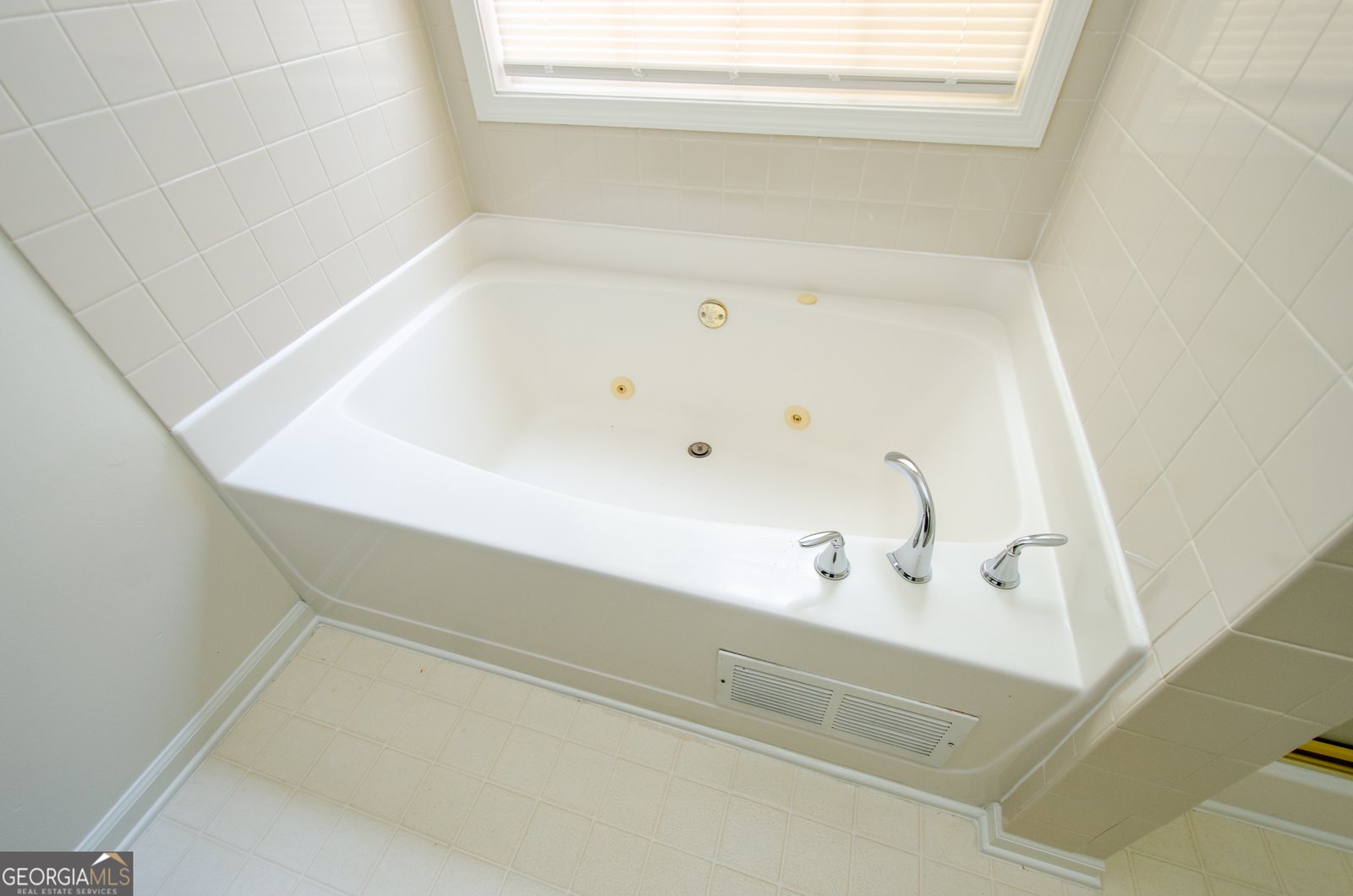 375 Twin Brook Way Lawrenceville - 21