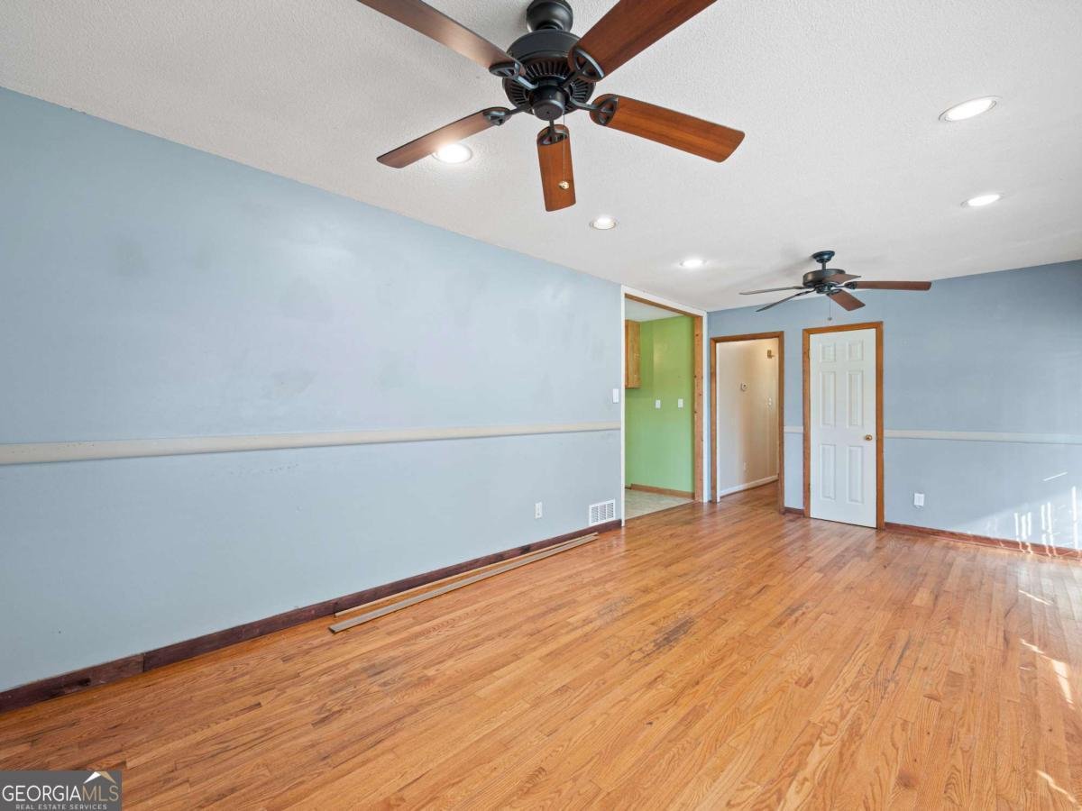 372 Hilltop Way Toccoa - 4