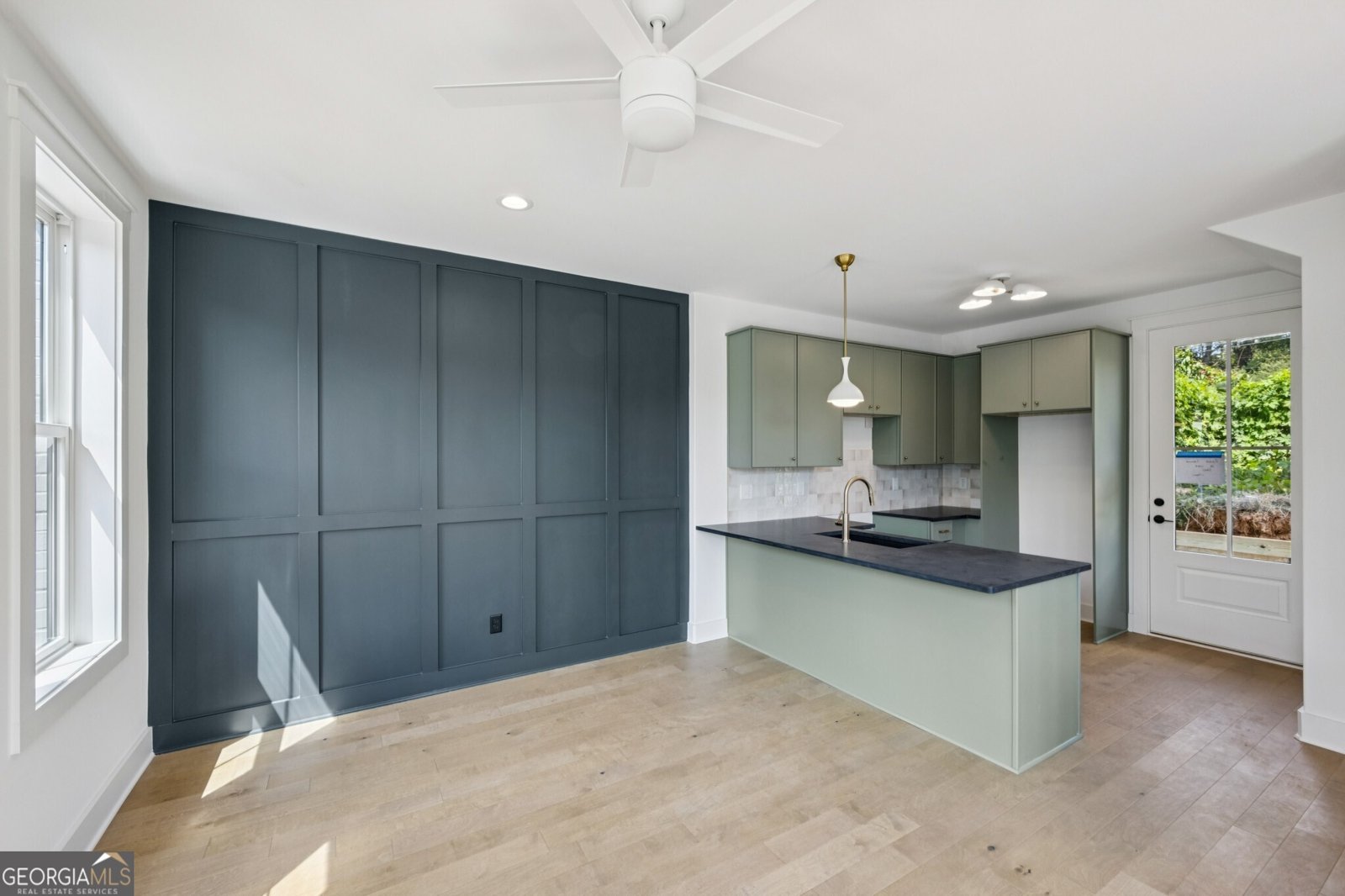 1160 Boulevard Atlanta - 3