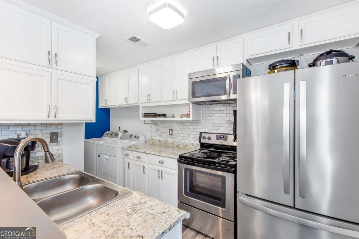 1382 Old Coach Road Marietta - 10