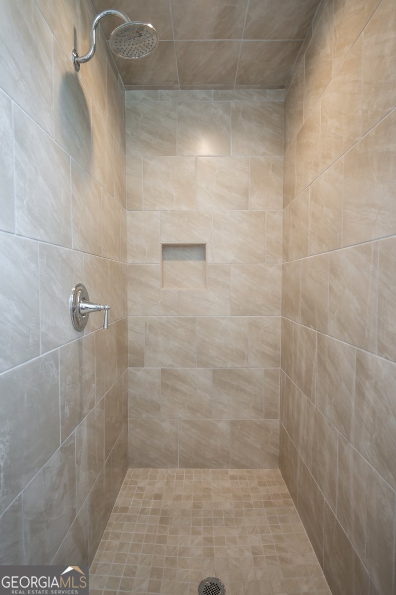 2990 Greenleffe Drive Statham - 28