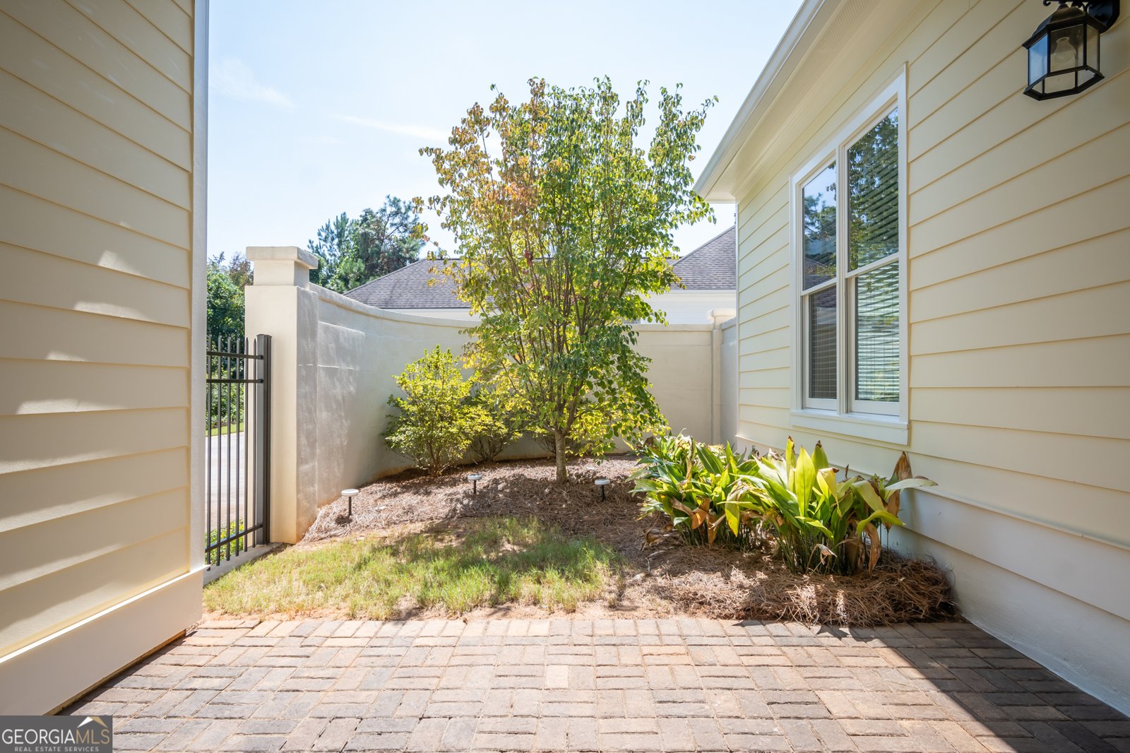 2990 Greenleffe Drive Statham - 42