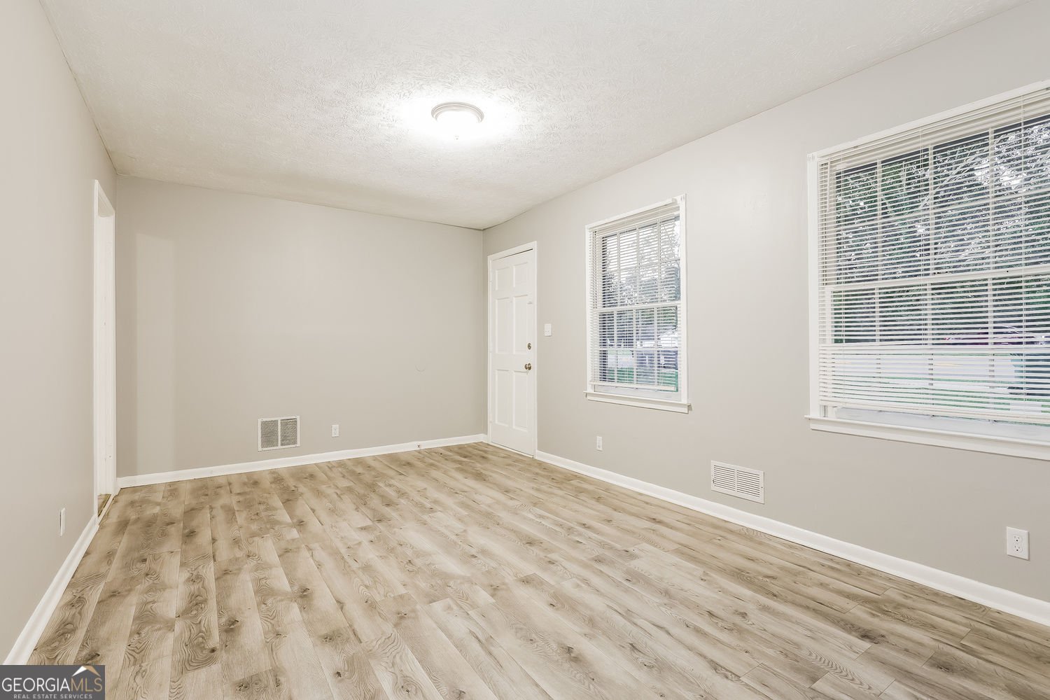 2820 Rex Road Ellenwood - 5