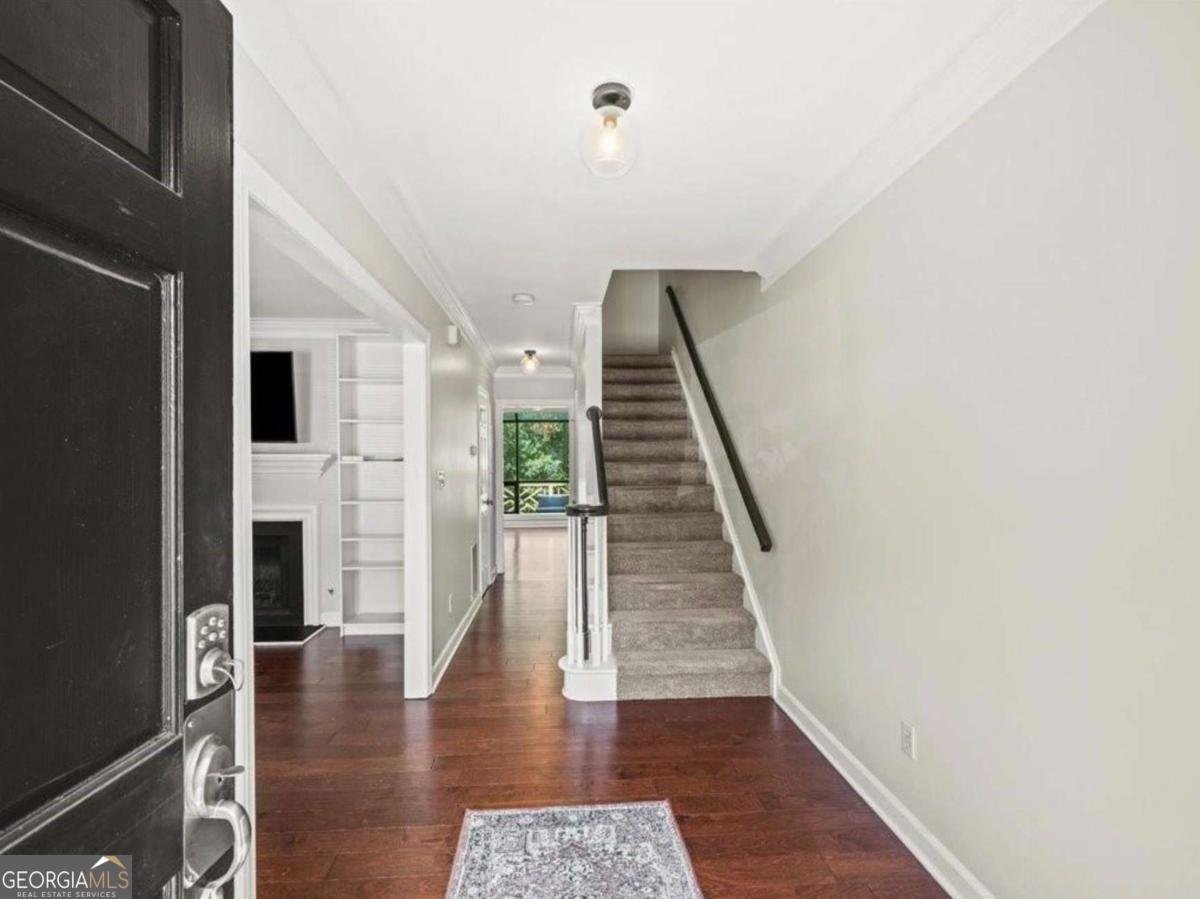 50 Mount Vernon Circle Atlanta - 4