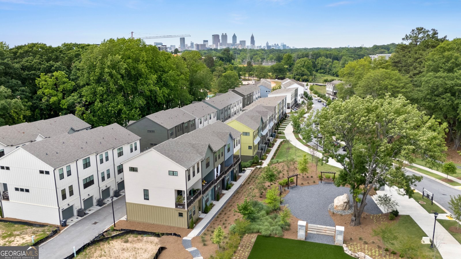 1336 Breezy Street Atlanta - 27