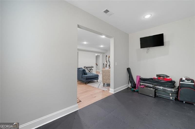 1784 GRAND OAKS Drive Woodstock - 37