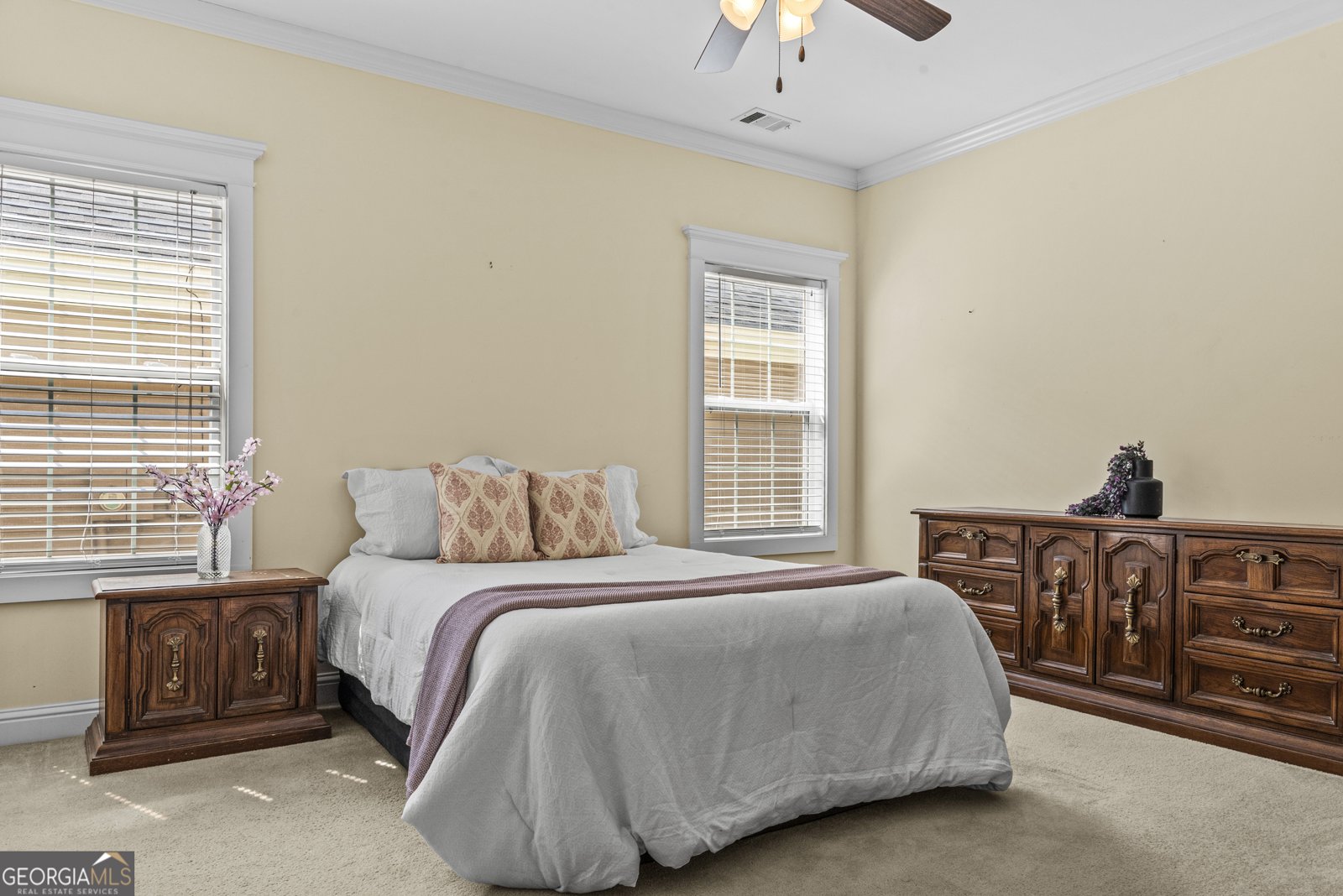 2736 Eisenhower Avenue Bogart - 2