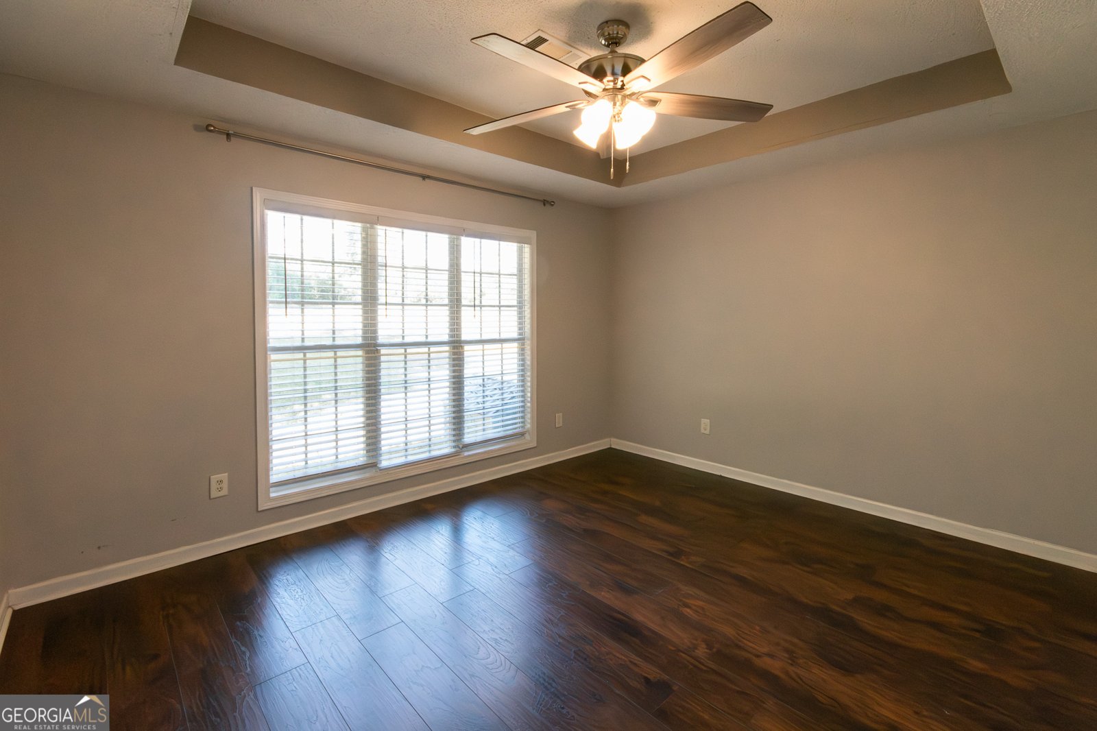 300 Old Pond Road Lagrange - 14