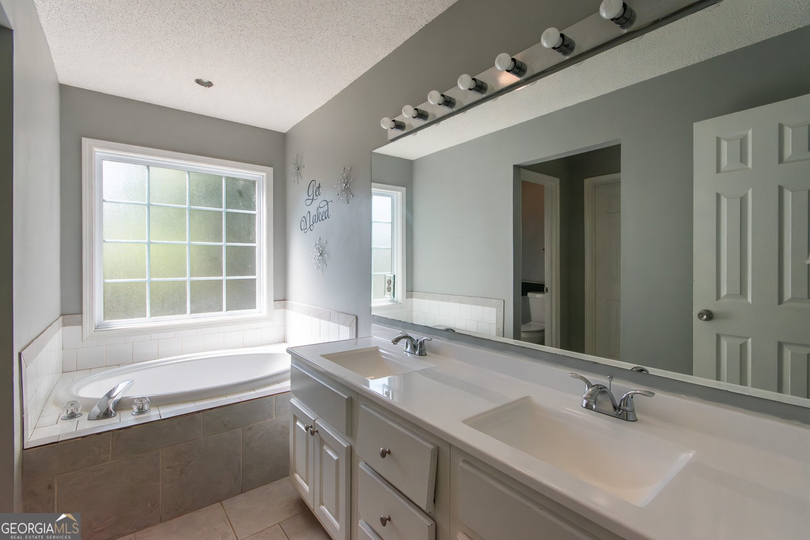 300 Old Pond Road Lagrange - 17