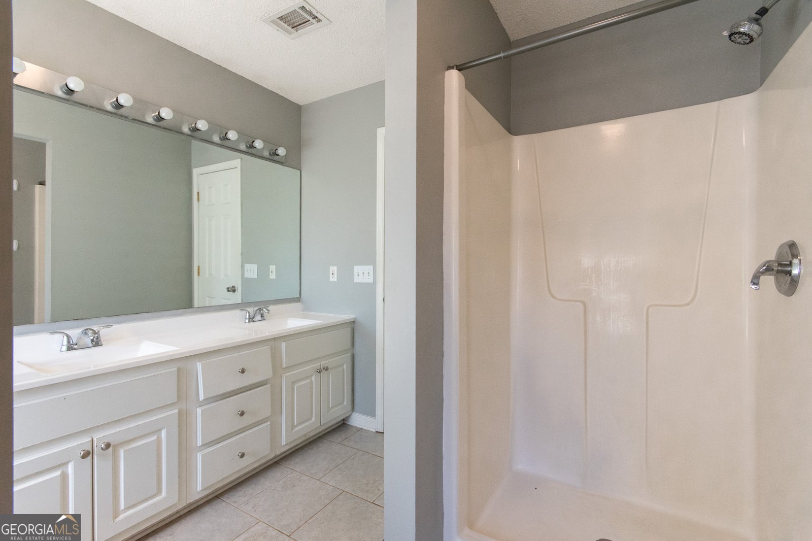 300 Old Pond Road Lagrange - 18