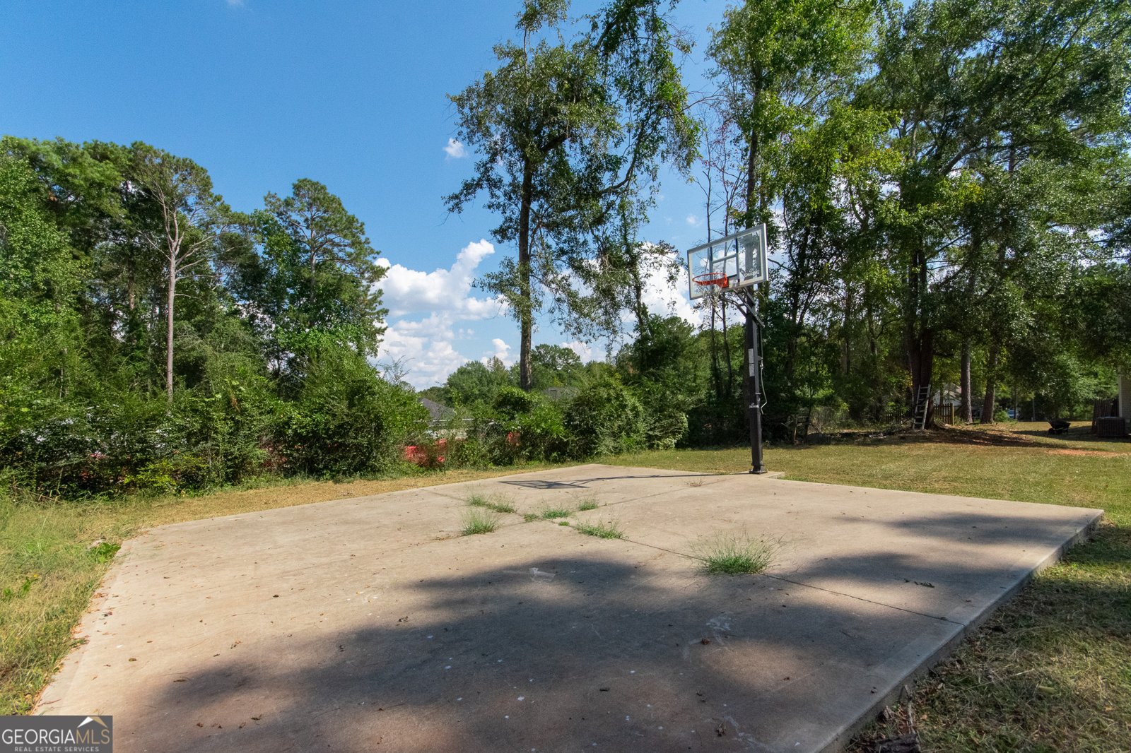 300 Old Pond Road Lagrange - 32