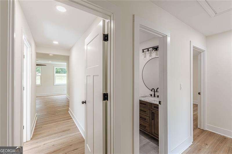 525 Rosemont Drive Decatur - 27