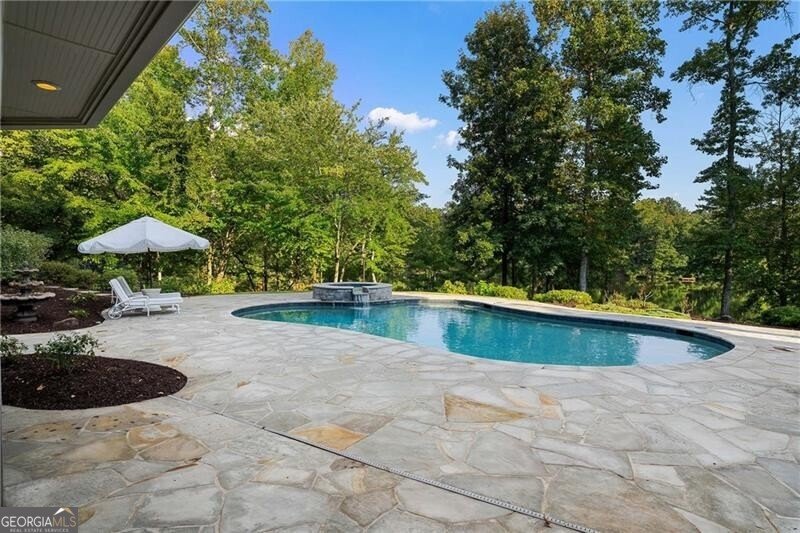 1065 Stonegate Court Roswell - 74