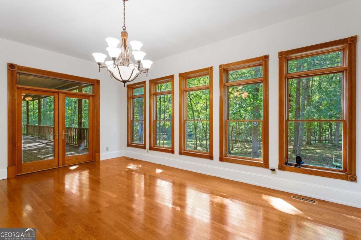 95 Fern Court Stockbridge - 23