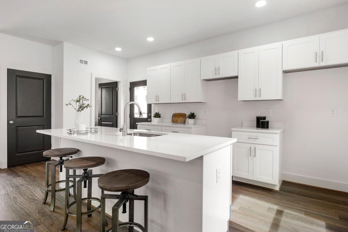 1098 WEDGEWOOD Drive Atlanta - 6