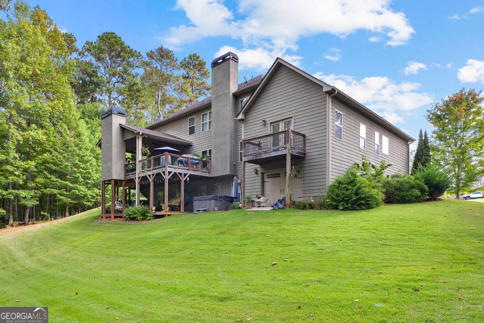 348 Willow Pointe Drive Lagrange - 55