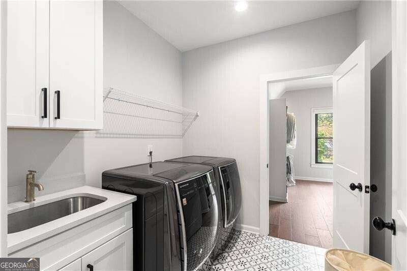 3933 Cooper Lake Road Smyrna - 28