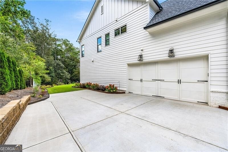 3933 Cooper Lake Road Smyrna - 31