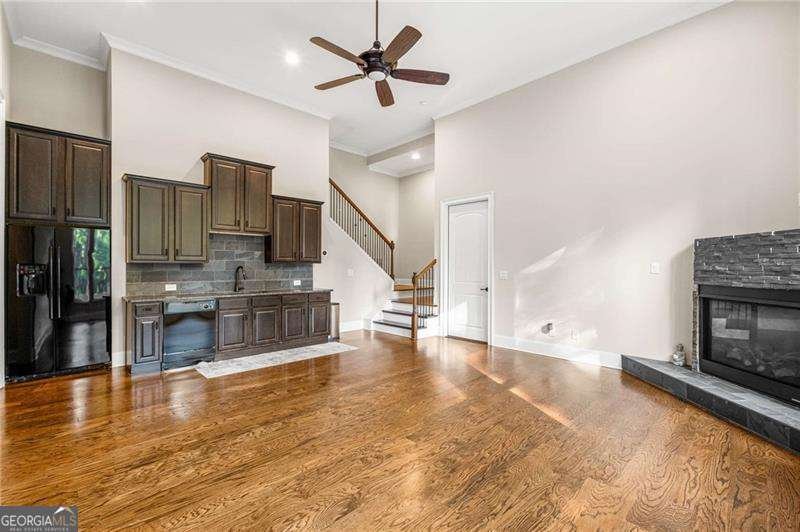 580 Grimsby Court Suwanee - 4