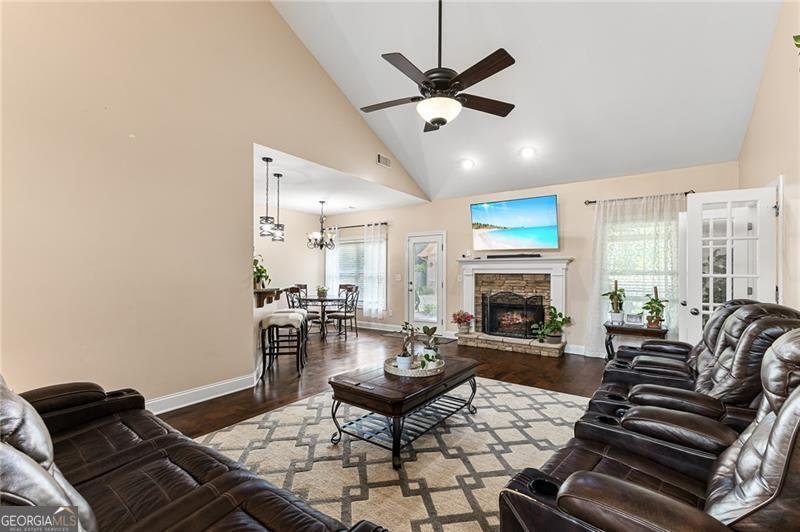 701 Larry Lane Winder - 17