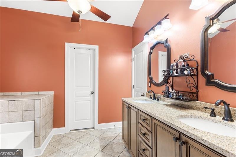 701 Larry Lane Winder - 23
