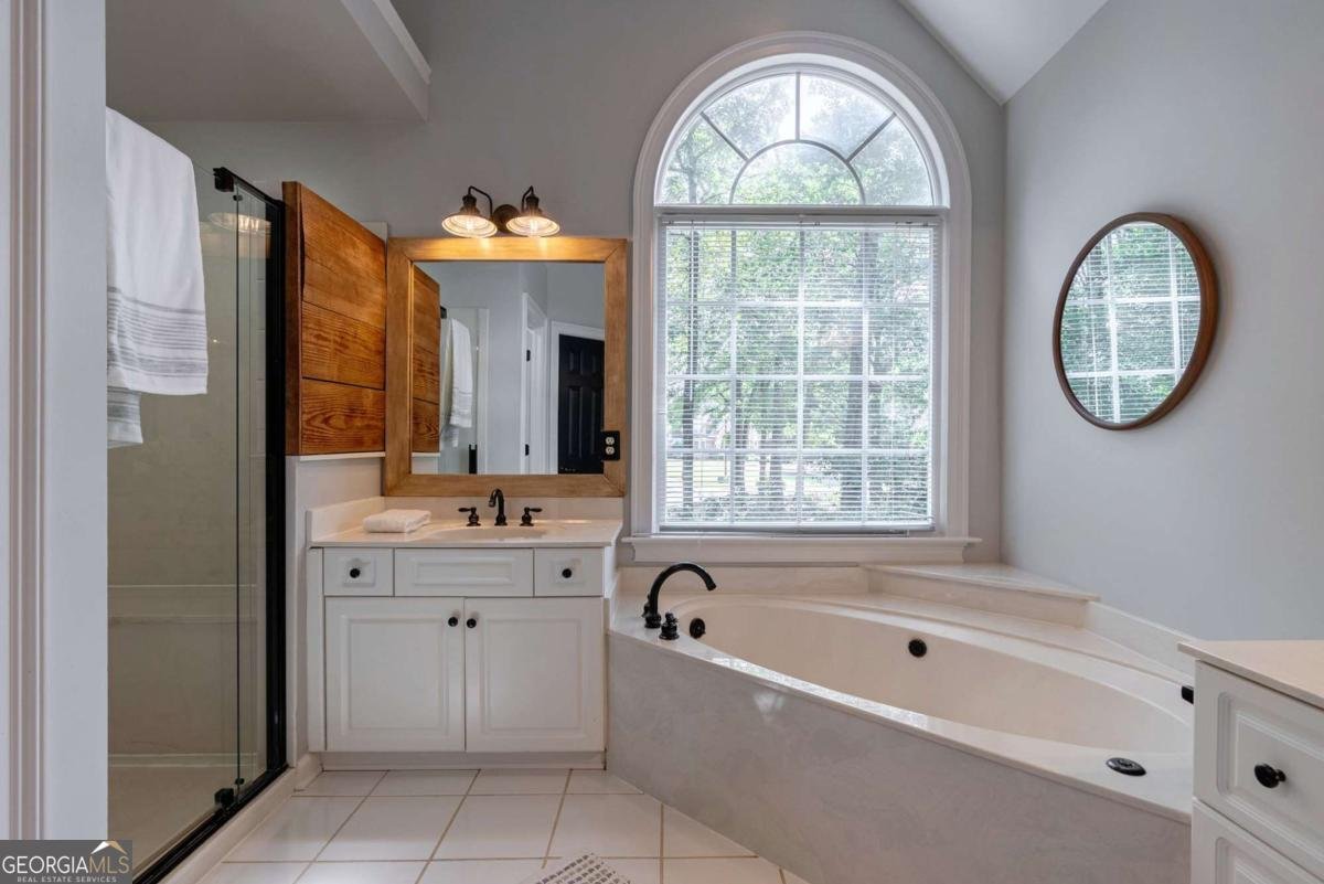 1231 Scarlet Oak Circle Athens - 44