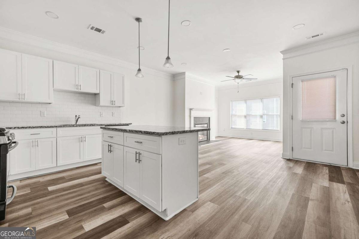 484 Village Creek Drive Atlanta - 12