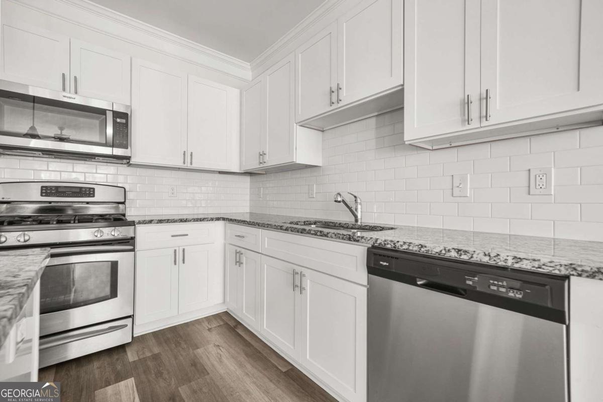 484 Village Creek Drive Atlanta - 19