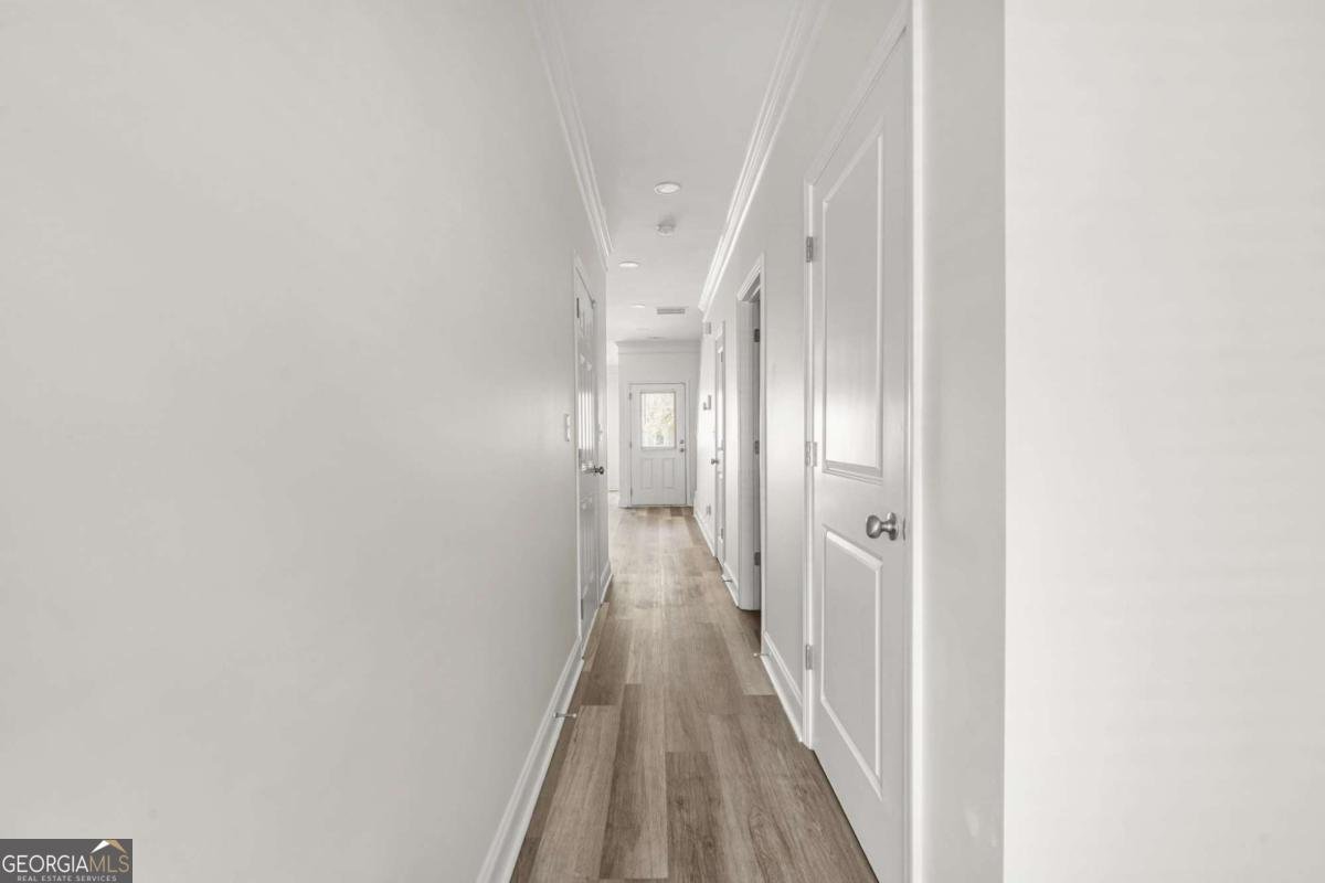 484 Village Creek Drive Atlanta - 9