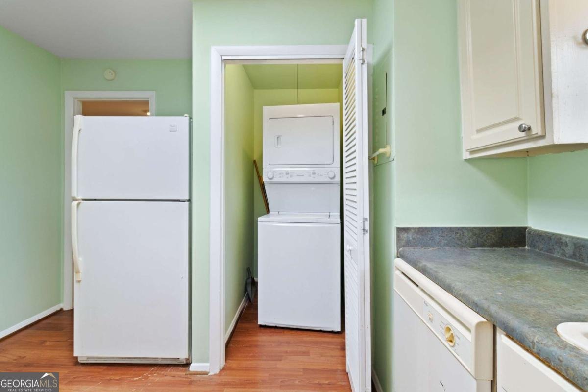 346 Carpenter Drive Atlanta - 12