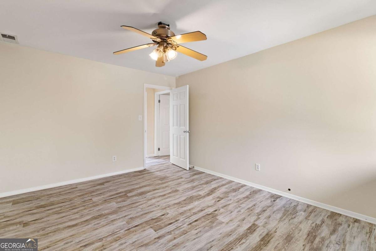 346 Carpenter Drive Atlanta - 15