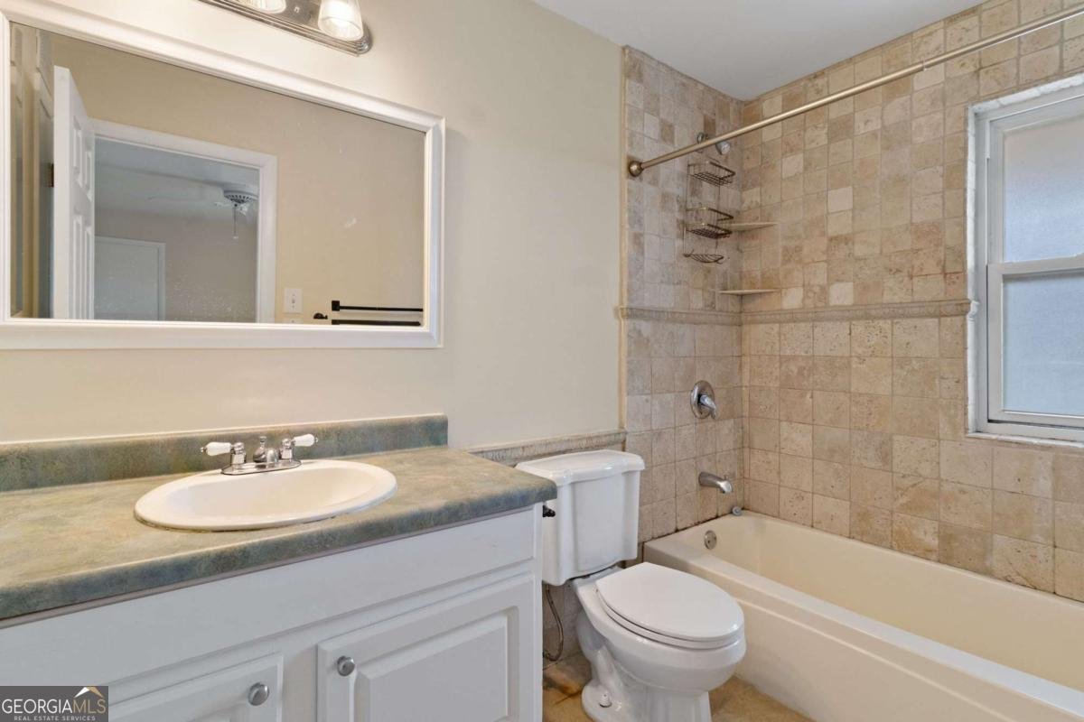 346 Carpenter Drive Atlanta - 3