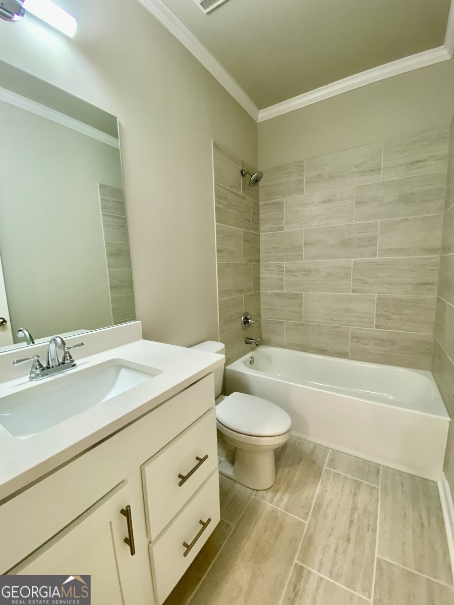 286 Meadows Drive Bethlehem - 27