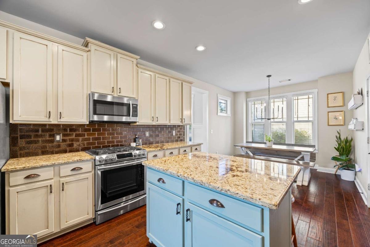1602 Sahale Falls Drive Braselton - 16