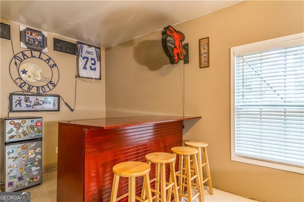 6160 Queensdale Drive Douglasville - 17