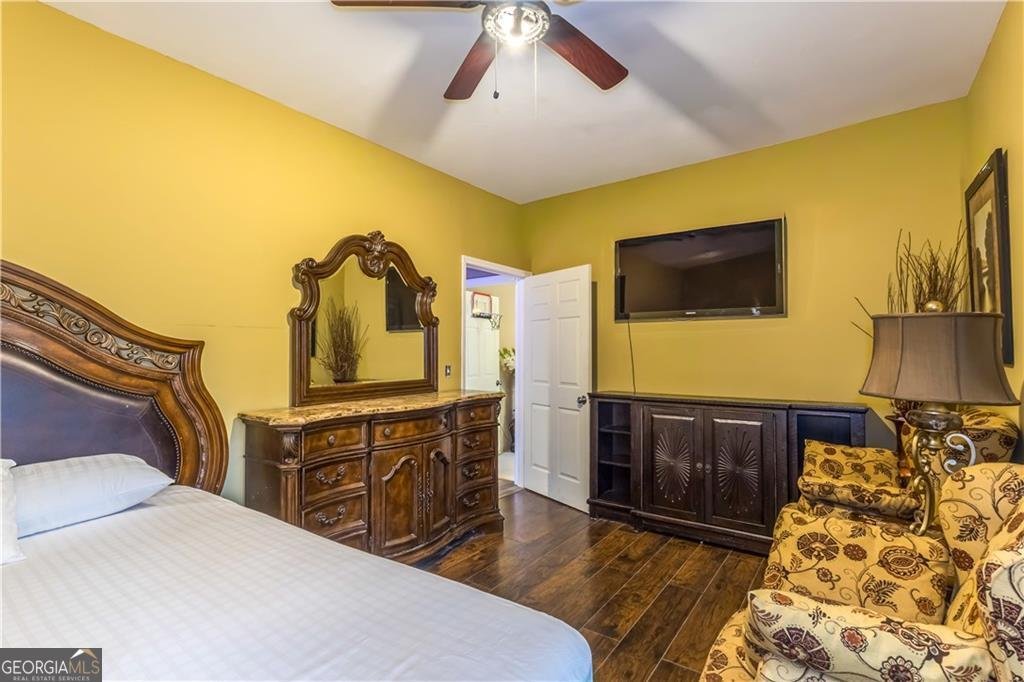 6160 Queensdale Drive Douglasville - 22
