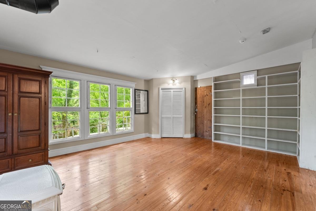 705 Long Mountain Road Cleveland - 23