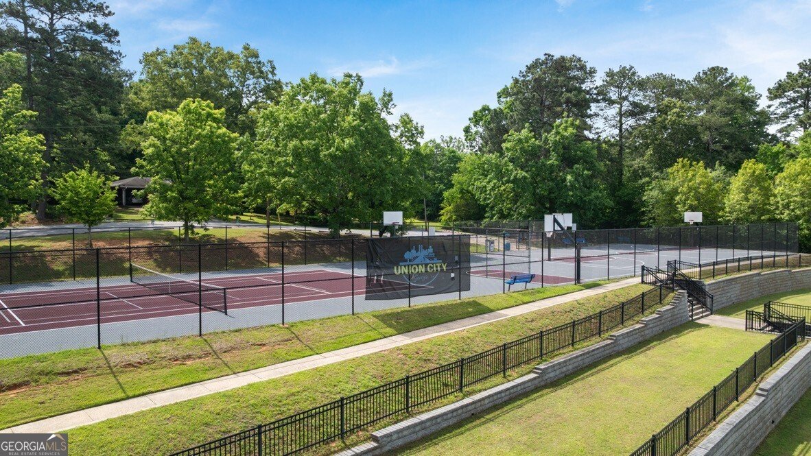 4458 Manor Hill Drive Union City - 31